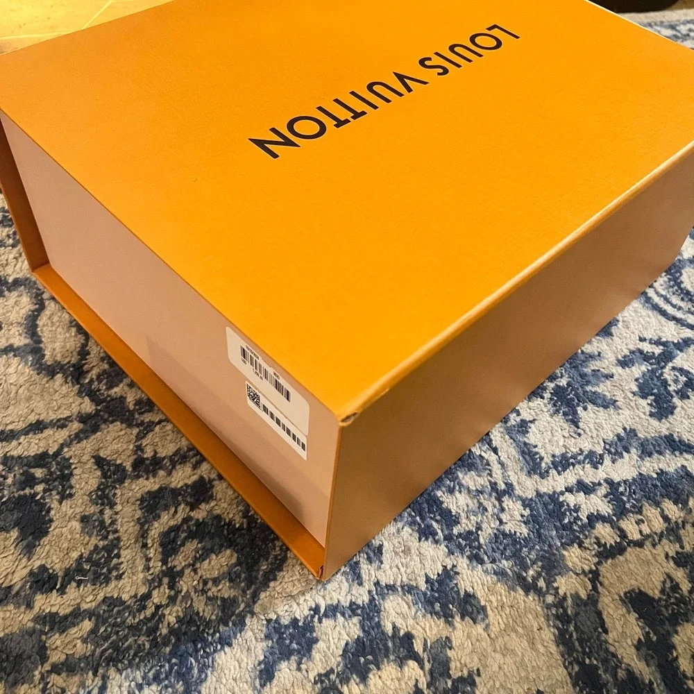 Louis Vuitton Authentic Empty Box Dust Bag Shopping Bag Ribbon Packaging Set